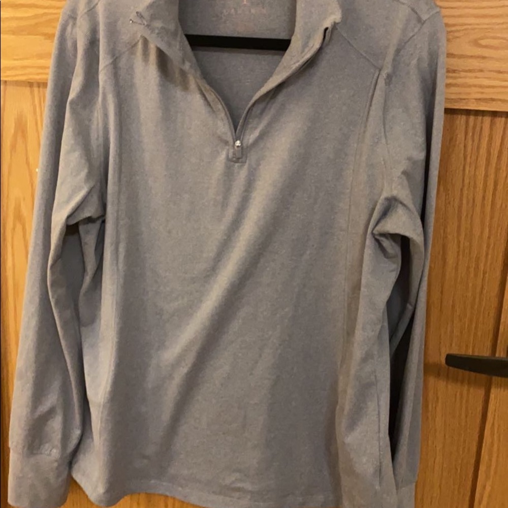Danskin athletic top